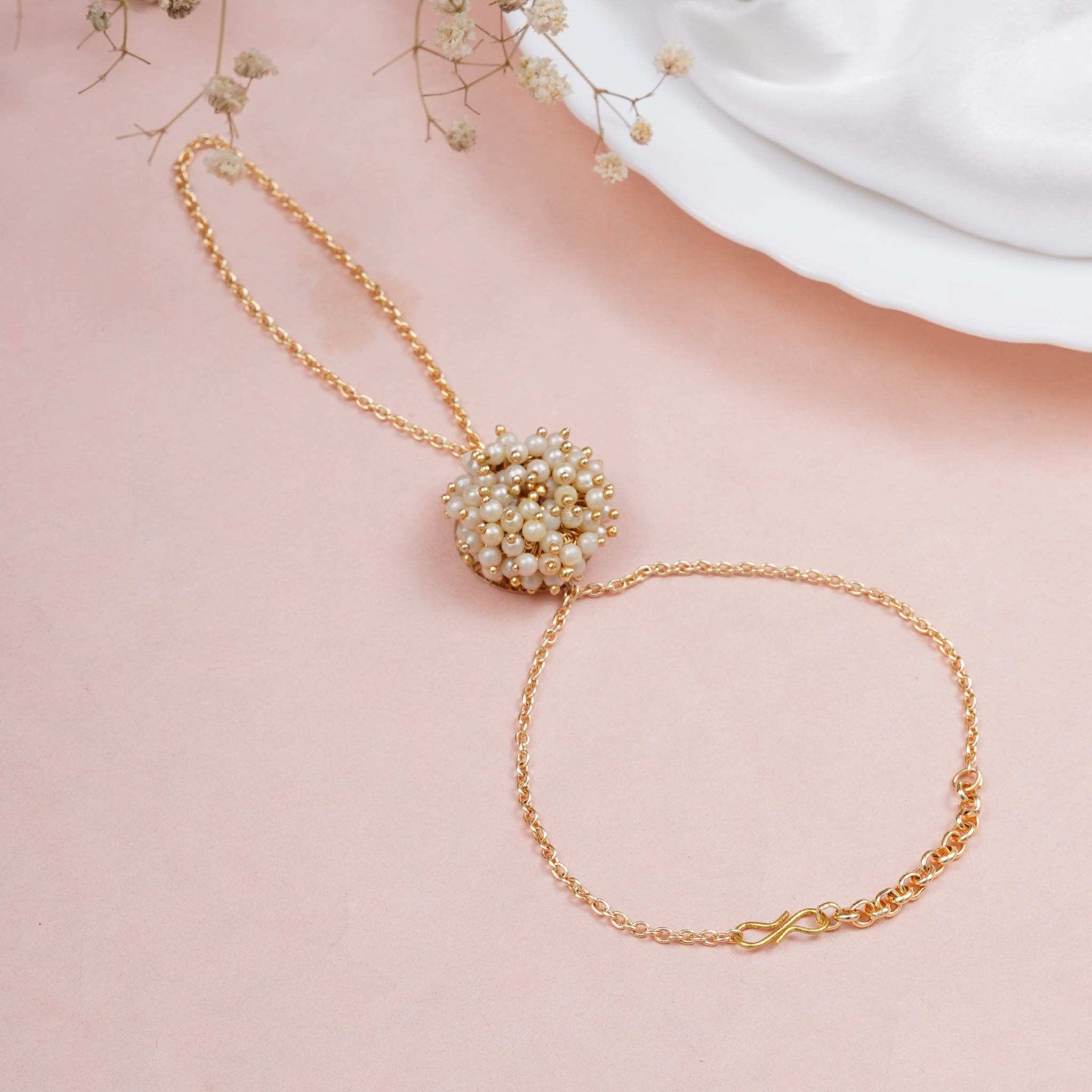Golden Pearl Bloom Haathphool Bracelet