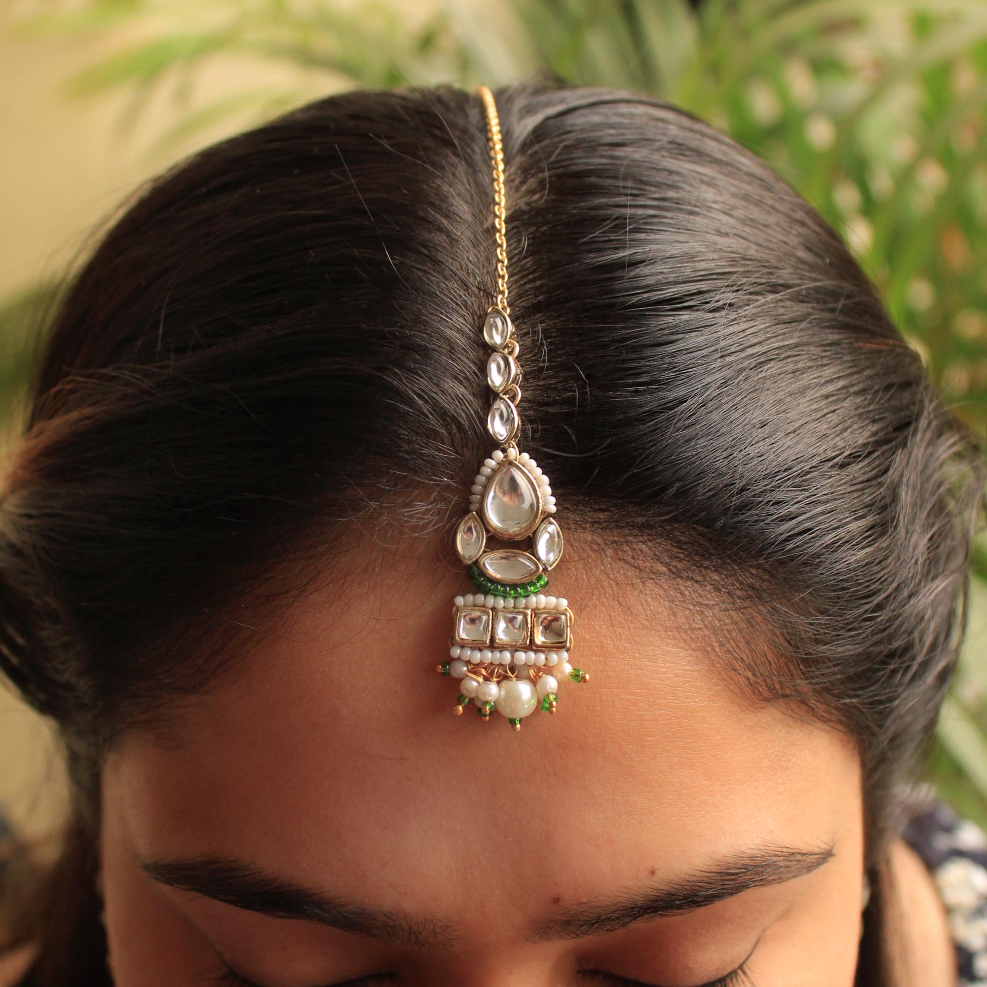 Divine Green Kundan Maangtikka