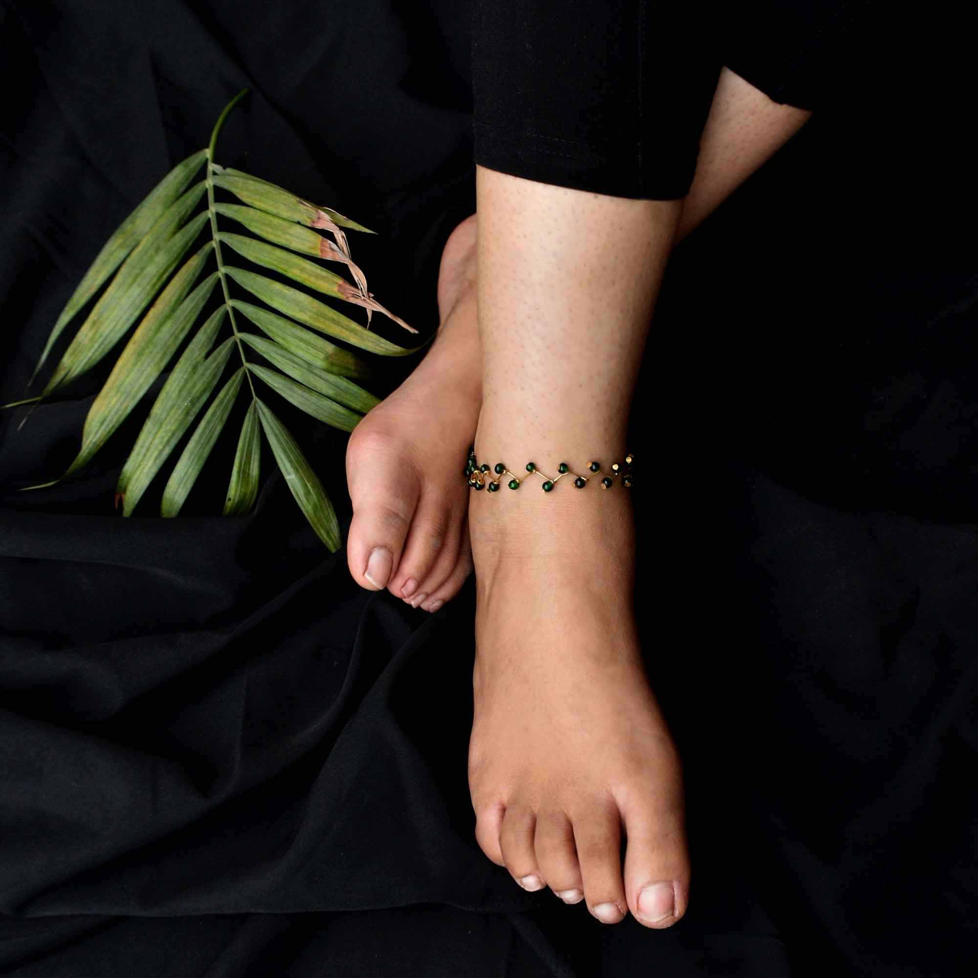 Twist Me Anklet