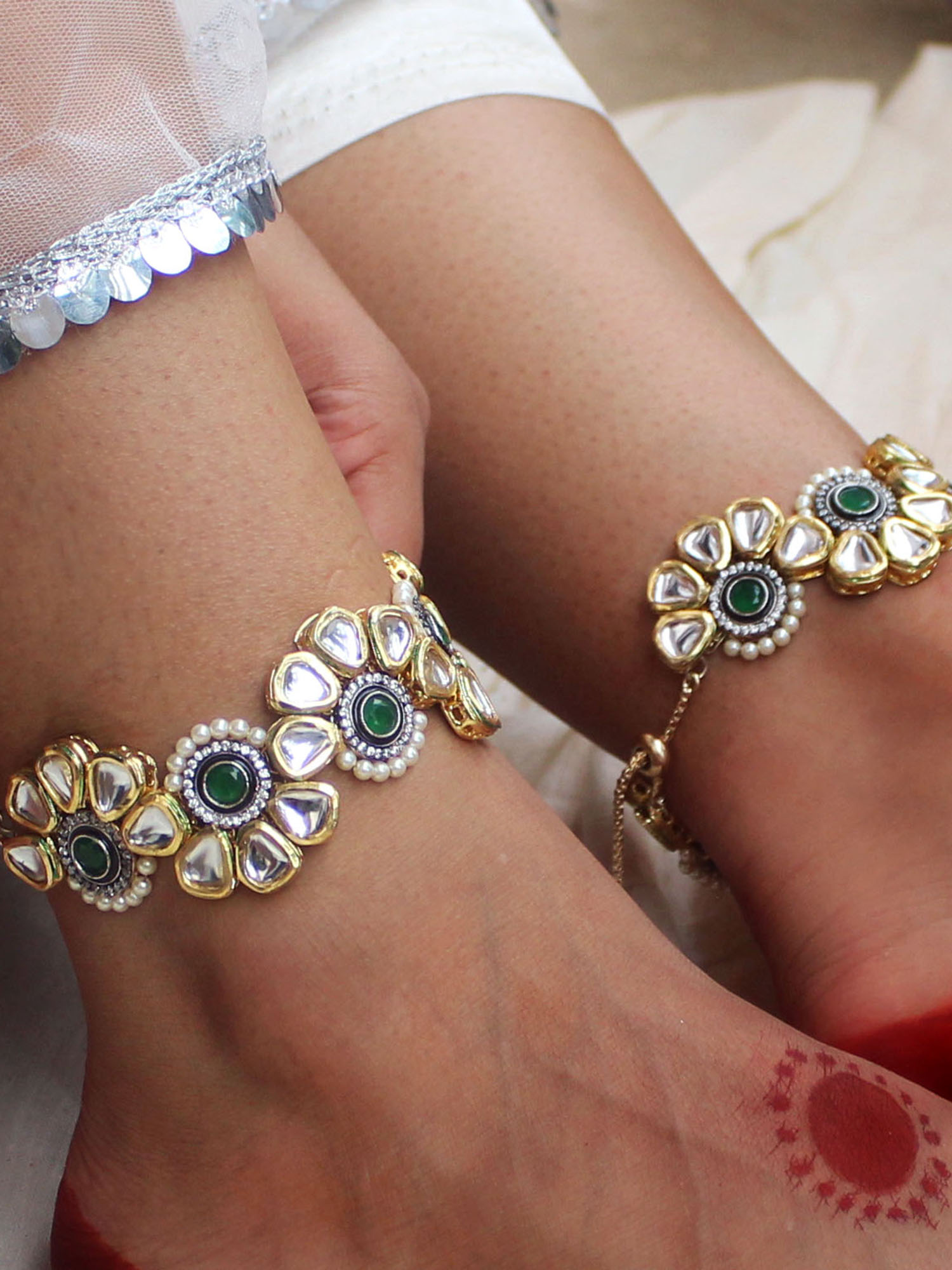 Symmetry Stride Anklet