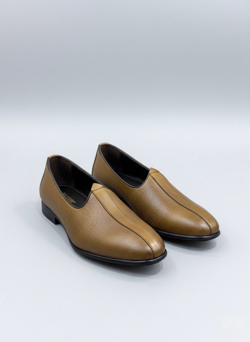 Heritage Perforated Leather Jalsa