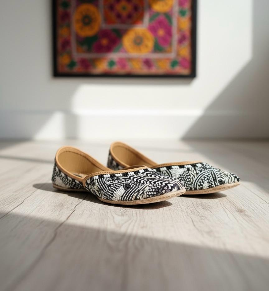 Hand-Embroidered Black & White Beaded Jutti