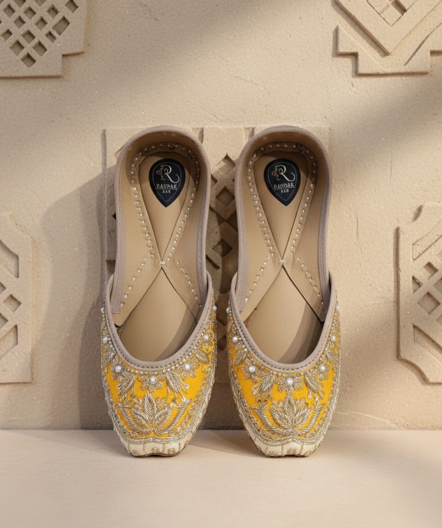 Yellow Floral & Pearl Jutti